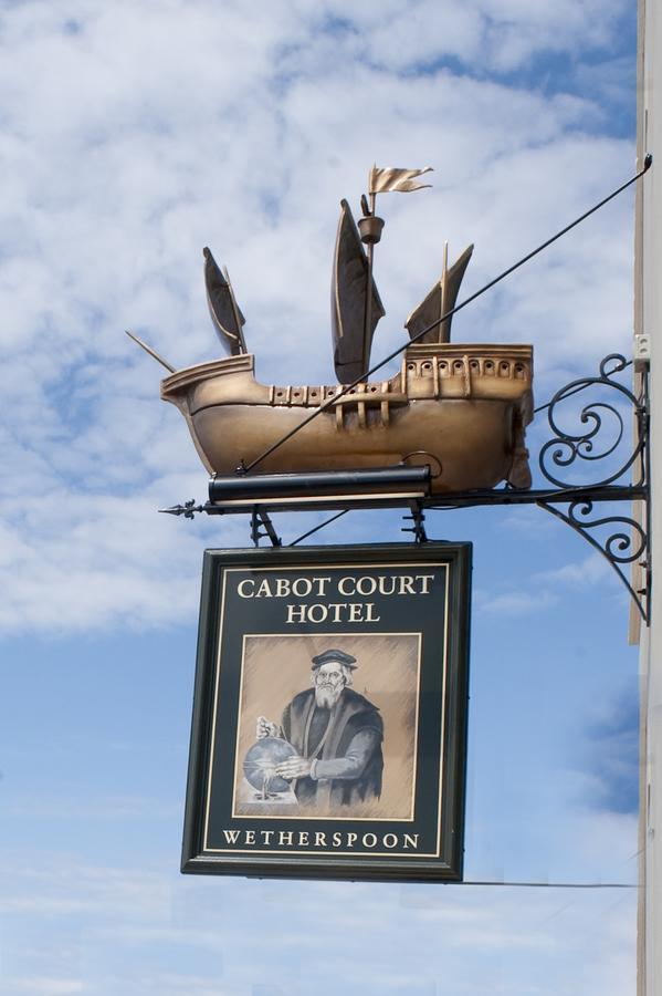 Cabot Court Hotel Wetherspoon Weston-super-Mare Buitenkant foto